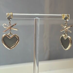 Bow and Heart Post earrings 
in Gold Tone, center filled bow rhinestones